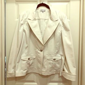 💜St John Sport Jacket